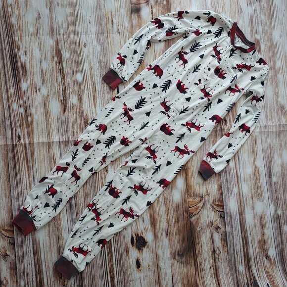 4/$12 Onesie pajamas - Picture 2 of 5